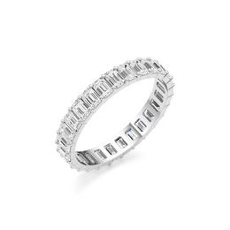 Everyday Luxe Ring – Elegant Sparkle in Yellow Gold | JewelVerra