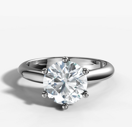 Tapered Solitaire Engagement Ring with Round Brilliant Cut Diamond