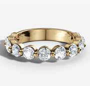 Single Prong Band With 0.10ct Round Brilliant Cut Diamonds