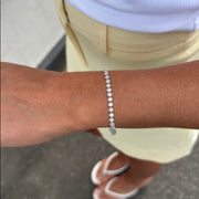 Flower Cluster Diamond Bracelet