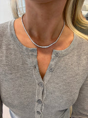 18ct Graduated Diamond Necklace | Jewelverra