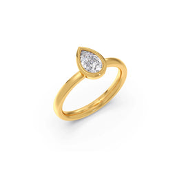 Pear-Shaped Diamond Solitaire Ring in Yellow Gold – Elegant Engagement Ring | JewelVerra